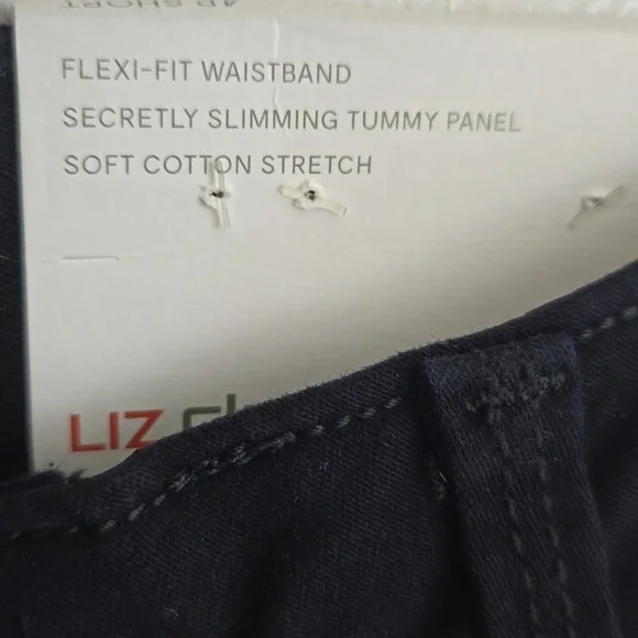 Liz Claiborne Sara Slim Leg Mid Rise Stretch Black Jeans Size 4PS Short NWT - Picture 3 of 10